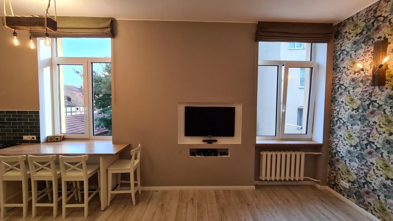 Family Apartment In Klaipeda Old Town Экстерьер фото